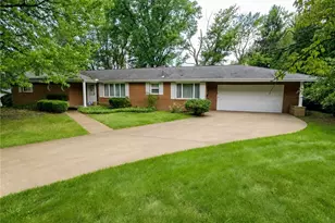 1815 Glenmont Dr NW, Canton, OH 44708 - Photo 1