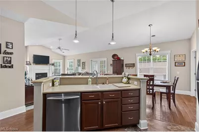 1321 Cascade Circle NW, Canton, OH 44708 - Photo 8