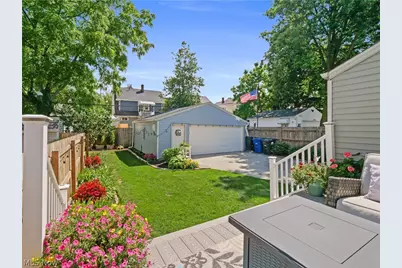 1639 Rosewood Avenue, Oakwood, OH 44107 - Photo 6