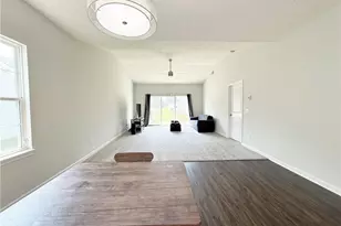 208 Silver Spg Cir, Elyria, OH 44035 - Photo 12