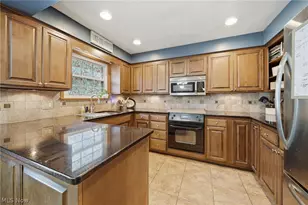 831 Oakcrest Ln NE, Massillon, OH 44646 - Photo 12