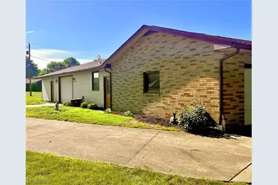 1133 3rd Street SW, New Philadelphia, OH 44663 - Photo 32