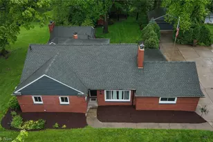 3021 Fulton Dr NW, Canton, OH 44718 - Photo 2