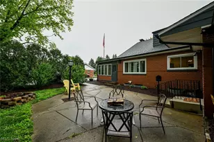 3021 Fulton Dr NW, Canton, OH 44718 - Photo 8