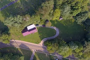 105 School St, Killbuck, OH 44637 - Photo 2