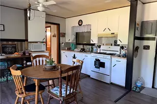 105 School St, Killbuck, OH 44637 - Photo 8