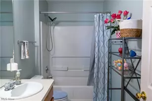8858 Jordan Ct, North Ridgeville, OH 44039 - Photo 18