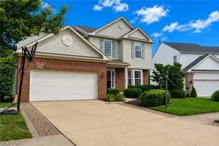 8858 Jordan Ct, North Ridgeville, OH 44039 - Photo 2