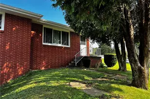 21 Sarah Blvd, Toronto, OH 43964 - Photo 2