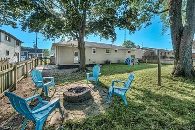 1207 Clinton Avenue SE, North Canton, OH 44720 - Photo 36