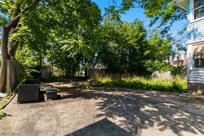 1516 Hillcrest Road, Loveland, OH 44118 - Photo 30