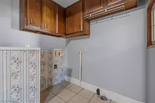 419 Poplar Ave, Williamstown, WV 26187 - Photo 24