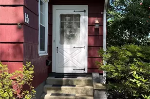 154 Taylor Rd, Barberton, OH 44203 - Photo 4