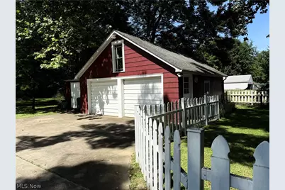 154 Taylor Road, Barberton, OH 44203 - Photo 8