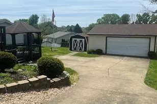 1124 NW Valley Dr NW, North Canton, OH 44720 - Photo 2