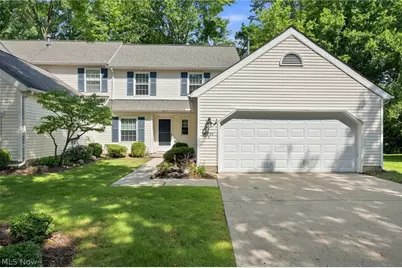 34756 Parkview Lane #B, Willoughby, OH 44094 - Photo 1