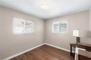 1019 Elmwood Dr, Willoughby, OH 44094 - Photo 16