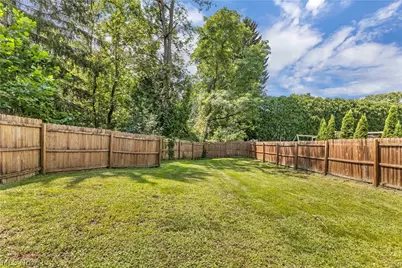 7426 Youngstown Pittsburg Road, Poland, OH 44514 - Photo 30