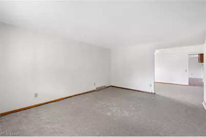 2337 38th Street NW, Canton, OH 44709 - Photo 6