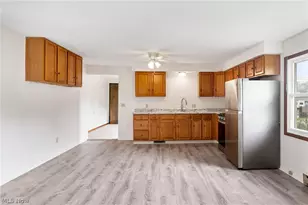 2337 38th St NW, Canton, OH 44709 - Photo 12