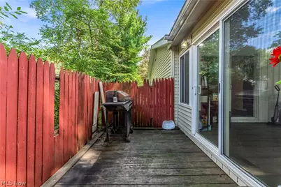 596 Eric Drive, Akron, OH 44305 - Photo 28