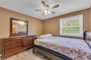 596 Eric Dr, Akron, OH 44305 - Photo 20