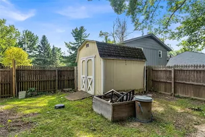 596 Eric Drive, Akron, OH 44305 - Photo 34