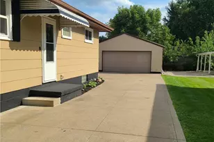 2736 Priscilla Ave, Akron, OH 44312 - Photo 26
