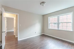 3271 Warrensville Center Rd, Huber Heights, OH 44122 - Photo 16