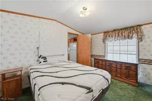 83 Helen St, Barberton, OH 44203 - Photo 10