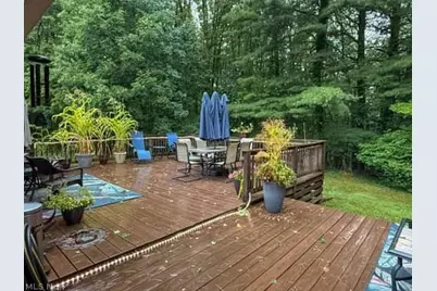 526 Wolf Avenue, Wadsworth, OH 44281 - Photo 4