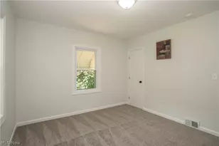 359 Lincoln Ave, Barberton, OH 44203 - Photo 16