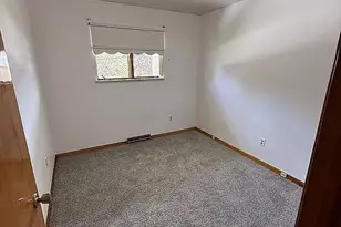 608 E Fernwood Dr, Toronto, OH 43964 - Photo 6