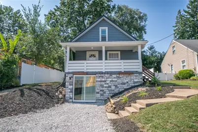 2413 Clearview Avenue NW, Canton, OH 44708 - Photo 2