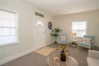 2413 Clearview Avenue NW, Canton, OH 44708 - Photo 10