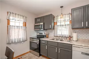 2826 Fletcher Ave NE, Canton, OH 44705 - Photo 10