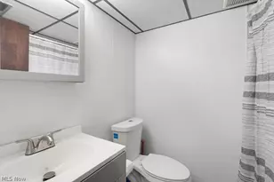 2195 Par Dr, Akron, OH 44312 - Photo 34