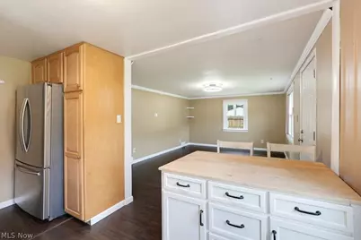 2195 Par Drive, Akron, OH 44312 - Photo 20