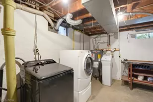 2195 Par Dr, Akron, OH 44312 - Photo 36