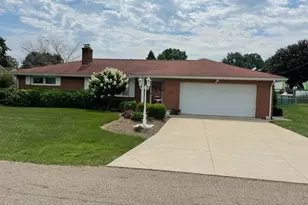 4514 8th St NW, Canton, OH 44708 - Photo 2