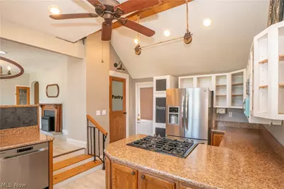 2125 41st Street NE, Canton, OH 44705 - Photo 18