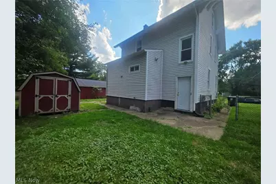 1226 Shriver Avenue NE, Canton, OH 44705 - Photo 16