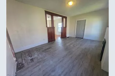 1226 Shriver Avenue NE, Canton, OH 44705 - Photo 12