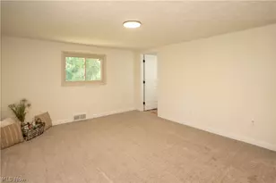 615 Summit St SE, North Canton, OH 44720 - Photo 16
