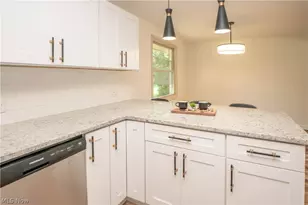 615 Summit St SE, North Canton, OH 44720 - Photo 14