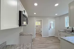 909 N Walnut St, Dover, OH 44622 - Photo 10