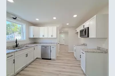 909 N Walnut Street, Dover, OH 44622 - Photo 8