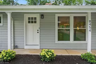 8454 Melody Ln, Macedonia, OH 44056 - Photo 4