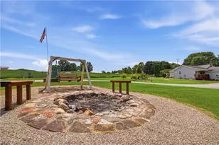 3274 S Carr Rd, Apple Creek, OH 44606 - Photo 48