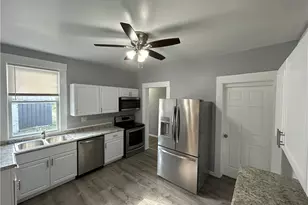 105 Main St N, Navarre, OH 44662 - Photo 6